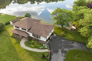 18 Valley Dr W, Vernon, NJ 07418 - Photo 1