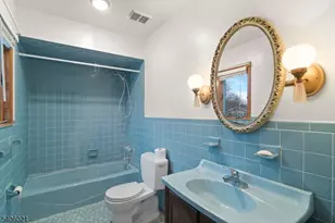 18 Valley Dr W, Vernon, NJ 07418 - Photo 12