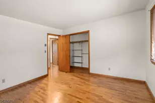 18 Valley Dr W, Vernon, NJ 07418 - Photo 14