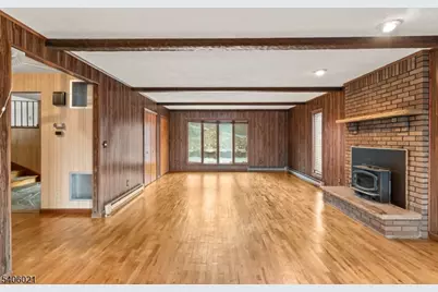 18 Valley Dr W, Vernon, NJ 07418 - Photo 24