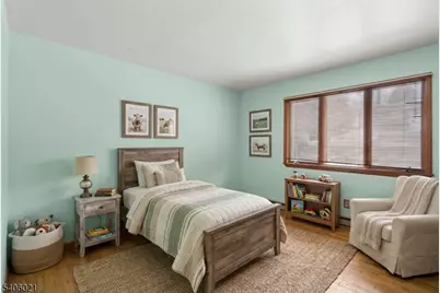 18 Valley Dr W, Vernon, NJ 07418 - Photo 16