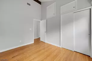 49 Pine Grove Rd, Berkeley Heights Township, NJ 07922 - Photo 10