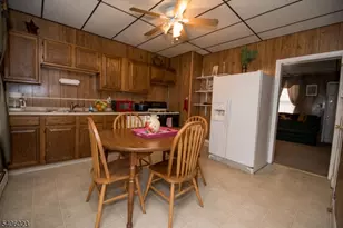 246 Washington St, Phillipsburg, NJ 08865 - Photo 8