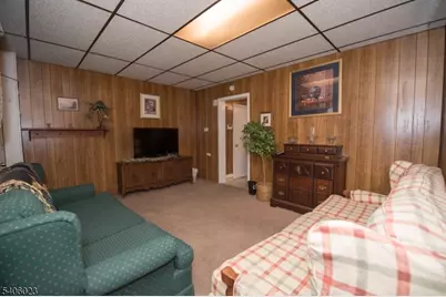 246 Washington St, Phillipsburg, NJ 08865 - Photo 2