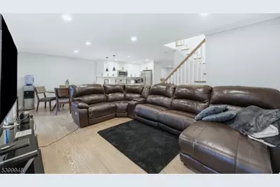 15 Rector Ave, Woodbridge Township, NJ 07095 - Photo 10