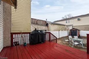 1094 Avenue C, Bayonne, NJ 07002 - Photo 16