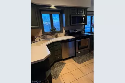 62 Sycamore Dr, Belleville, NJ 07109 - Photo 8