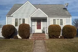 62 Sycamore Dr, Belleville, NJ 07109 - Photo 1