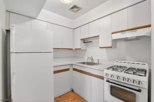 87 Merseles St, Jersey City, NJ 07302 - Photo 4