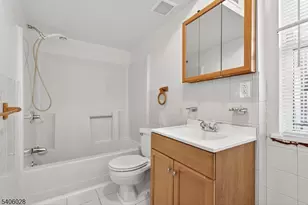 87 Merseles St, Jersey City, NJ 07302 - Photo 8