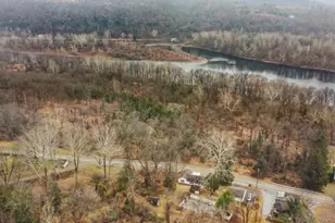 398 Riegelsville Rd, Holland Township, NJ 08848 - Photo 2