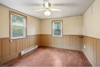 398 Riegelsville Rd, Holland Township, NJ 08848 - Photo 16