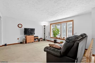 87 Merseles St #2, Jersey City, NJ 07302 - Photo 4