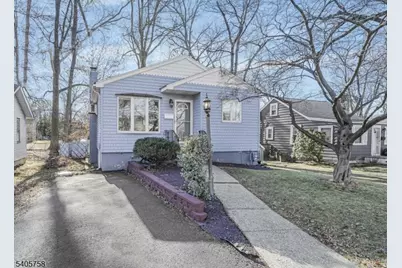 12 Carlson Pl, Parsippany, NJ 07034 - Photo 1