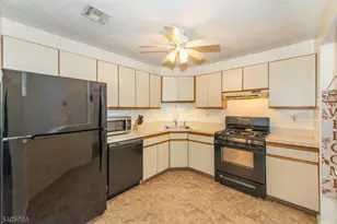 7 Drake Ln, Roxbury Township, NJ 07852 - Photo 10