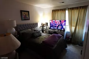 635 Bloomingdale Ave, Kenilworth, NJ 07033 - Photo 16