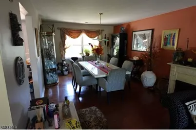 635 Bloomingdale Ave, Kenilworth, NJ 07033 - Photo 8