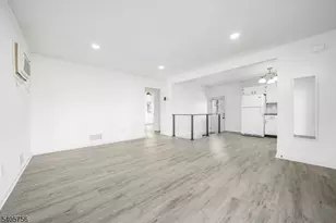 12 Carlson Pl, Parsippany, NJ 07034 - Photo 2