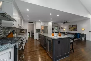 173 W Oak St, Bernards Township, NJ 07920 - Photo 8