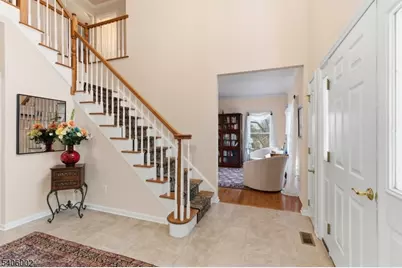 118 Apgar Way, Bethlehem Township, NJ 08802 - Photo 4