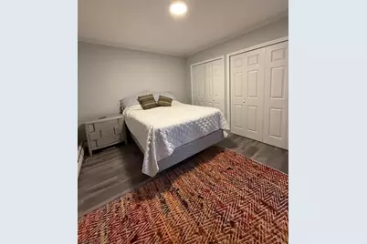 210 E Henry St, Linden, NJ 07036 - Photo 6