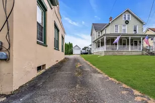 933 Lee Ave, Alpha, NJ 08865 - Photo 20