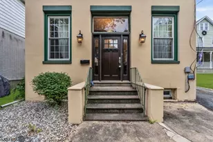 933 Lee Ave, Alpha, NJ 08865 - Photo 4