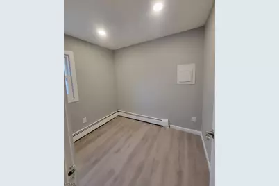 16 Beech Ct, Ringwood, NJ 07456 - Photo 8