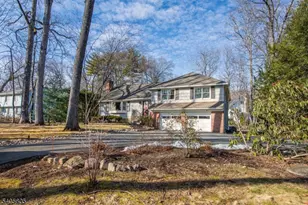 237 Morris Ave, Mountain Lakes, NJ 07046 - Photo 2