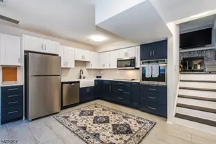 15 Village Way, Highland Lakes, NJ 07462 - Photo 4