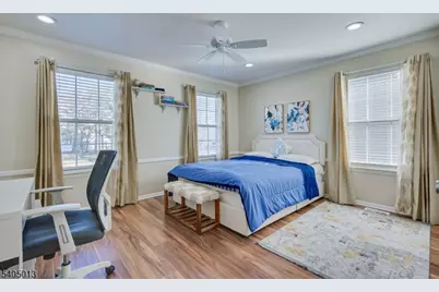 9 Magellan Way, Franklin Township, NJ 08823 - Photo 32