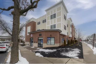 351 Clay Ave W, Roselle Park, NJ 07204 - Photo 2