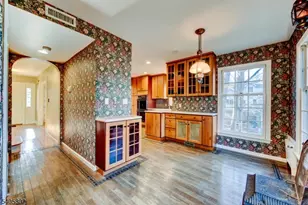 15 Overlook Rd, Caldwell, NJ 07006 - Photo 2