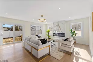 461 Thoreau Terrace, Union Township, NJ 07083 - Photo 10