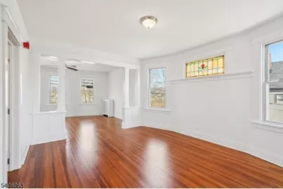 125 Madeline Ave, Clifton, NJ 07011 - Photo 6