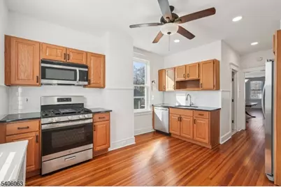 125 Madeline Ave, Clifton, NJ 07011 - Photo 22