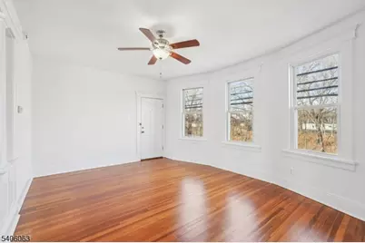 125 Madeline Ave, Clifton, NJ 07011 - Photo 8