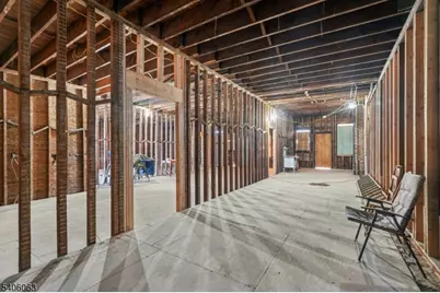 125 Madeline Ave, Clifton, NJ 07011 - Photo 34