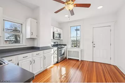 125 Madeline Ave, Clifton, NJ 07011 - Photo 18