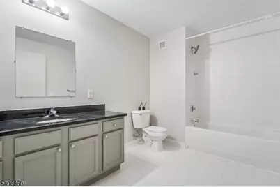 1 Carriage City Plz #1509, Rahway, NJ 07065 - Photo 16