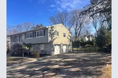2 Holderith Rd, West Caldwell Twp., NJ 07006 - Photo 2