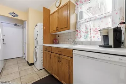 349 Bloomfield Ave #117, Verona Twp., NJ 07044 - Photo 10