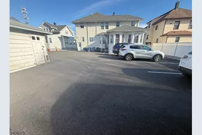 422 Lafayette Ave, Hawthorne, NJ 07506 - Photo 2