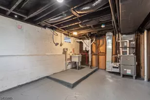 81 Hutchinson St, Clark Township, NJ 07066 - Photo 30