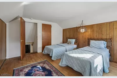 18 Roy Ct, Clifton, NJ 07012 - Photo 22