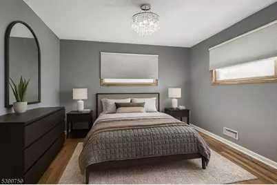 18 Roy Ct, Clifton, NJ 07012 - Photo 18