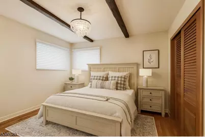 18 Roy Ct, Clifton, NJ 07012 - Photo 20