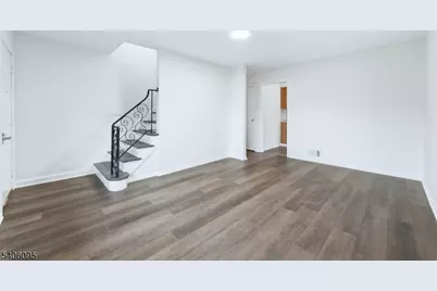 46 Glenwood Ave, Parsippany, NJ 07034 - Photo 4