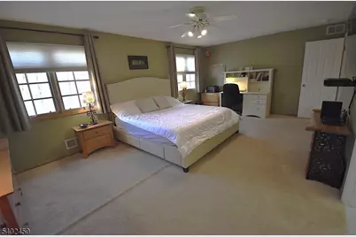 47 Edgefield Dr, Parsippany, NJ 07950 - Photo 20