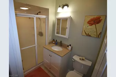 47 Edgefield Dr, Parsippany, NJ 07950 - Photo 22